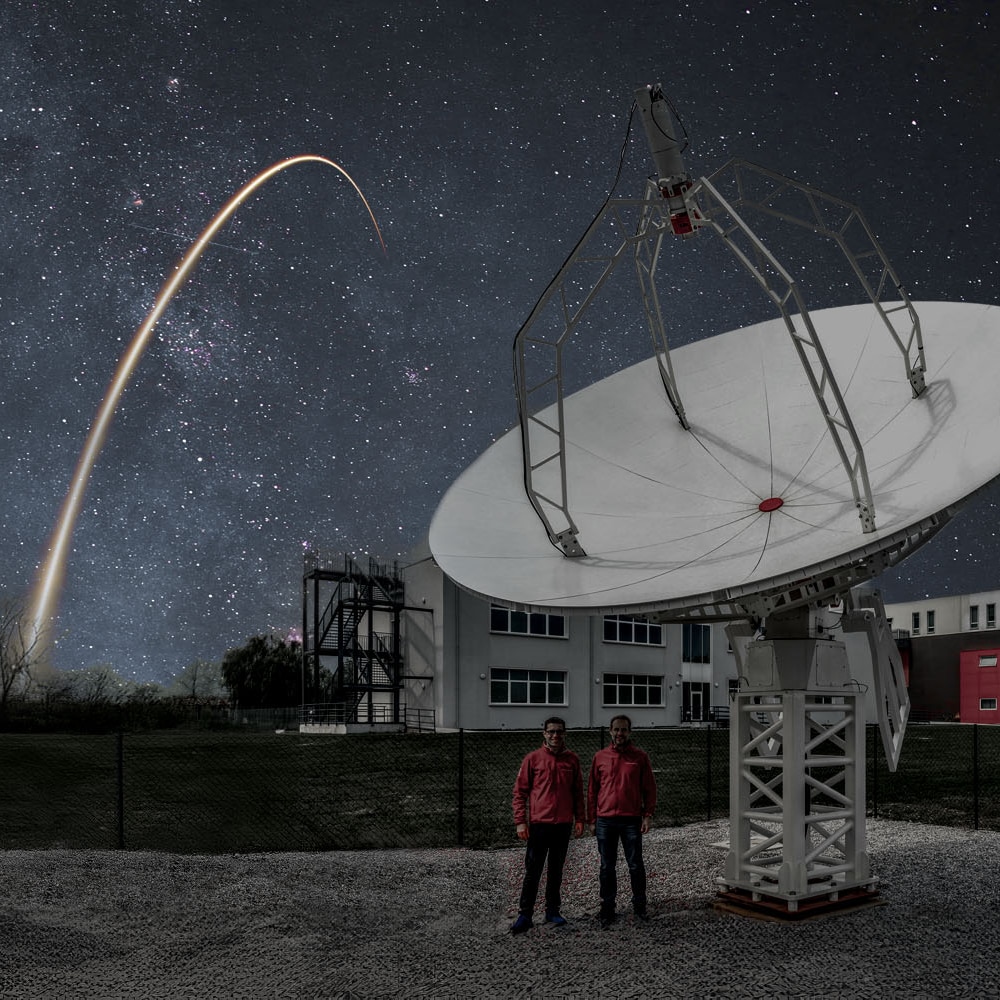 Ground station systems for SSA and space communication